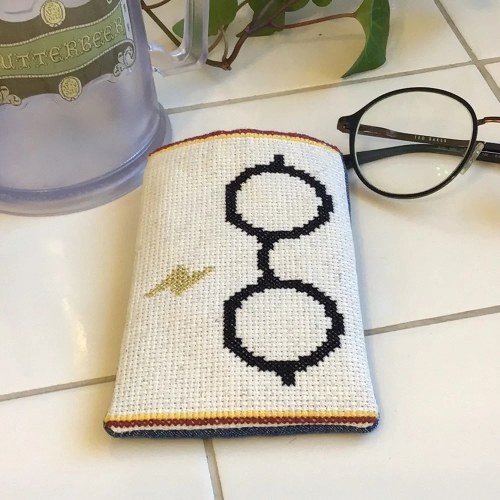 Harry Potter Themed Eyeglass Case